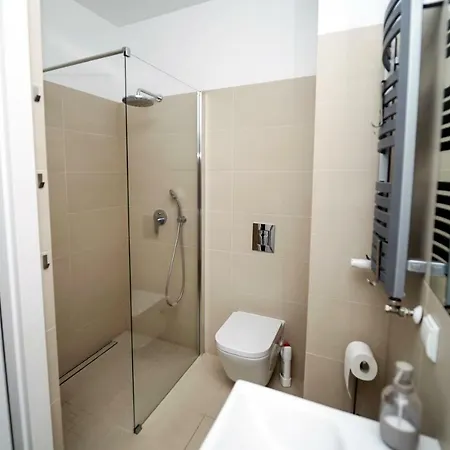 Przy Plazy Apartmán Dziwnówek